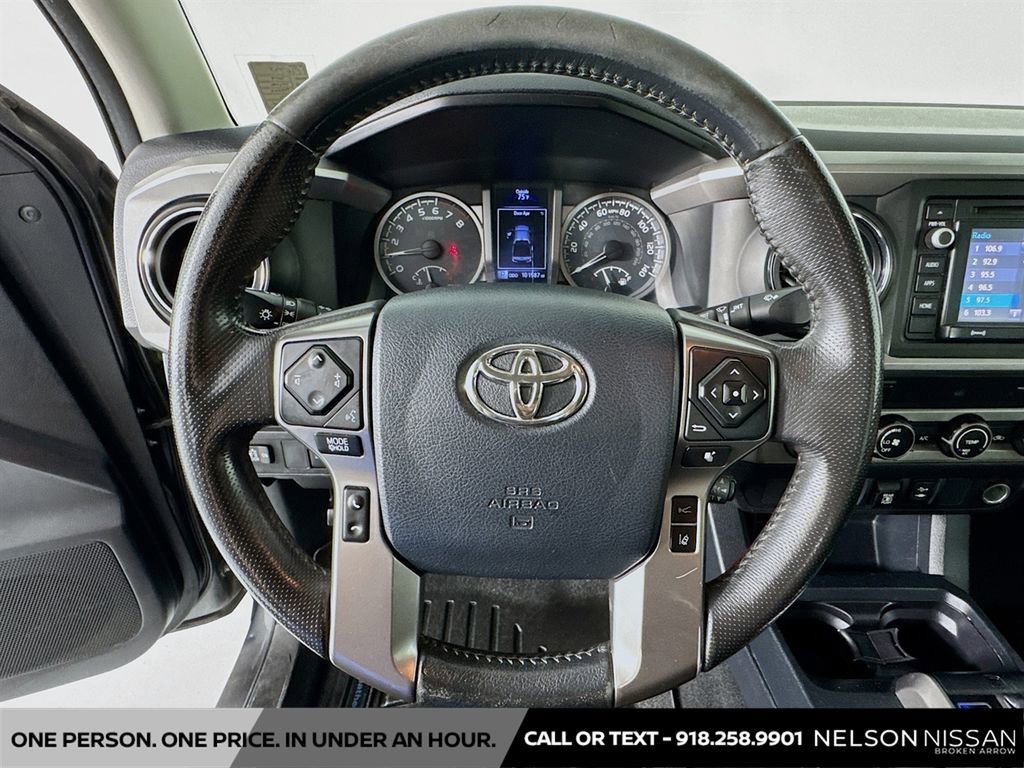 Used 2019 Toyota Tacoma SR5 AWD/4WD image 11