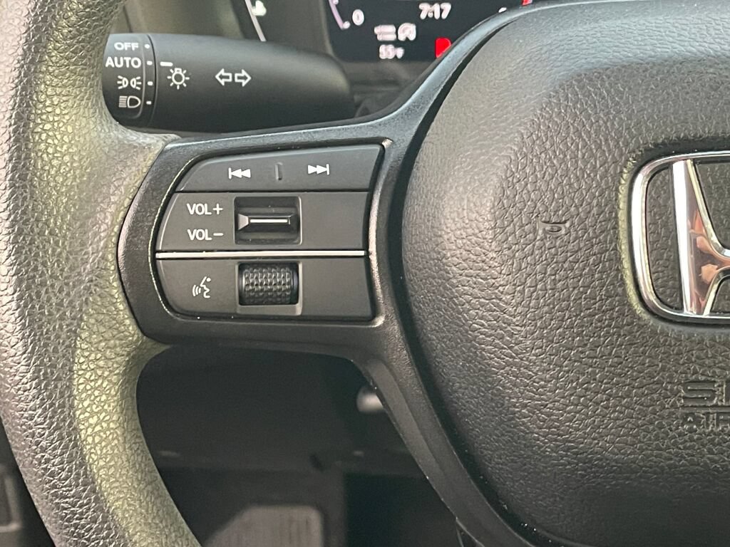 Used 2024 Honda Accord EX image 16