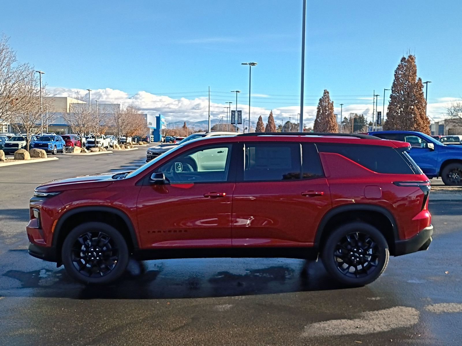 New 2026 Chevrolet Traverse LT w/ Midnight/Sport Edition image 14