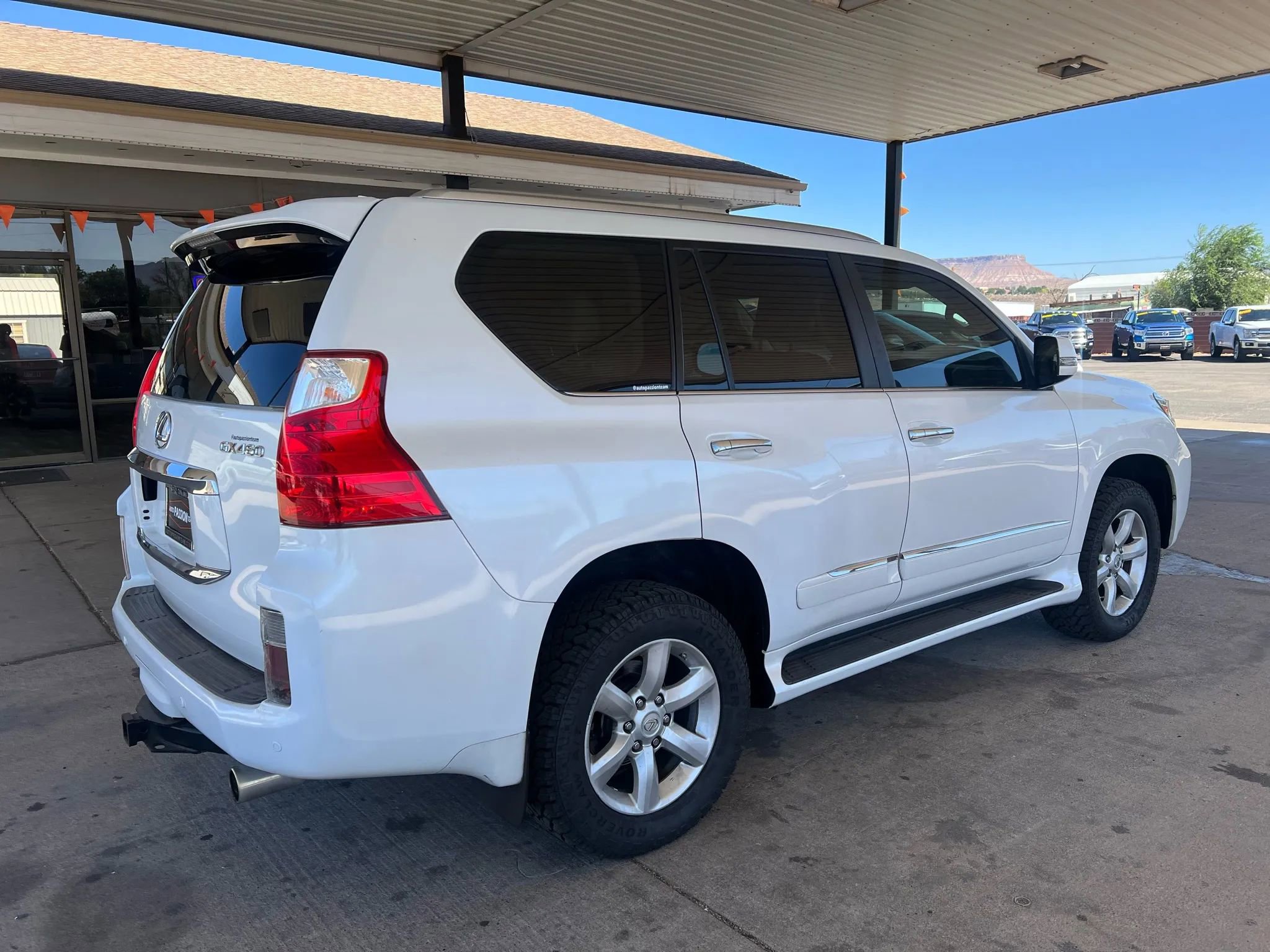 Used 2012 Lexus GX 460 image 5