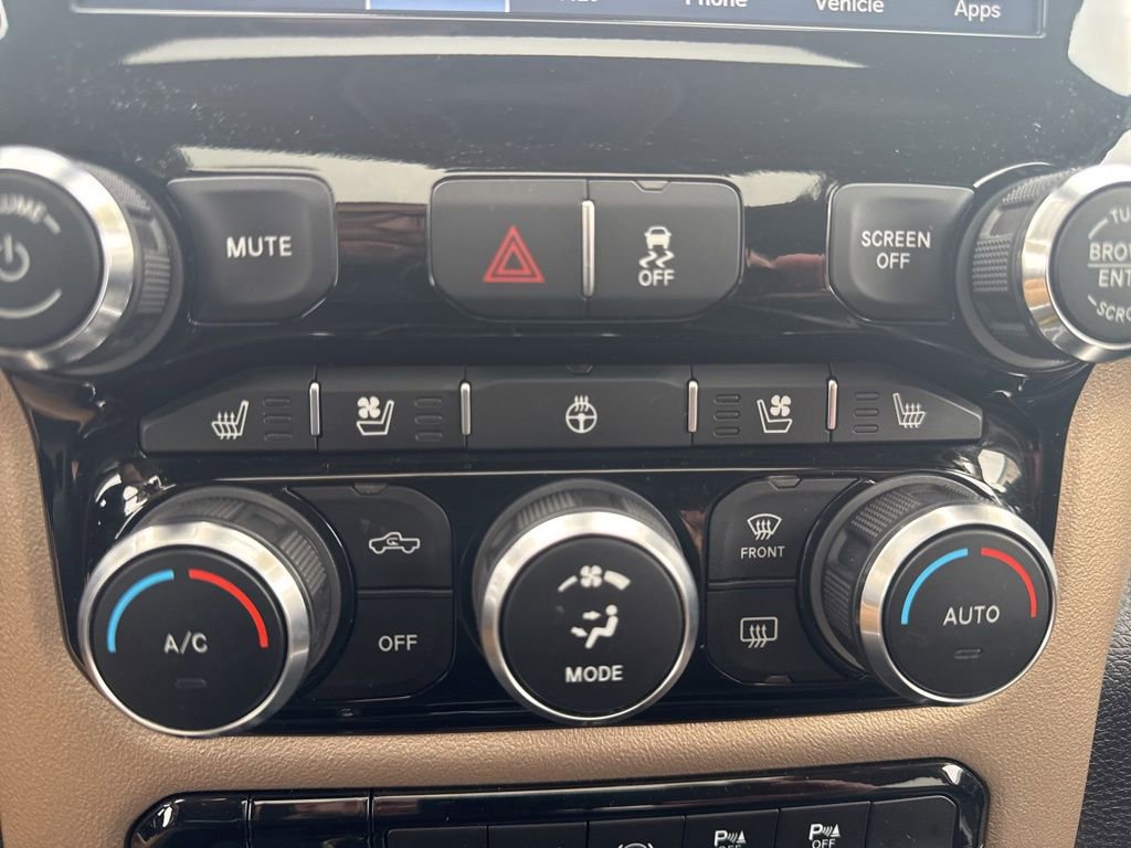 Used 2022 RAM 2500 Laramie image 22