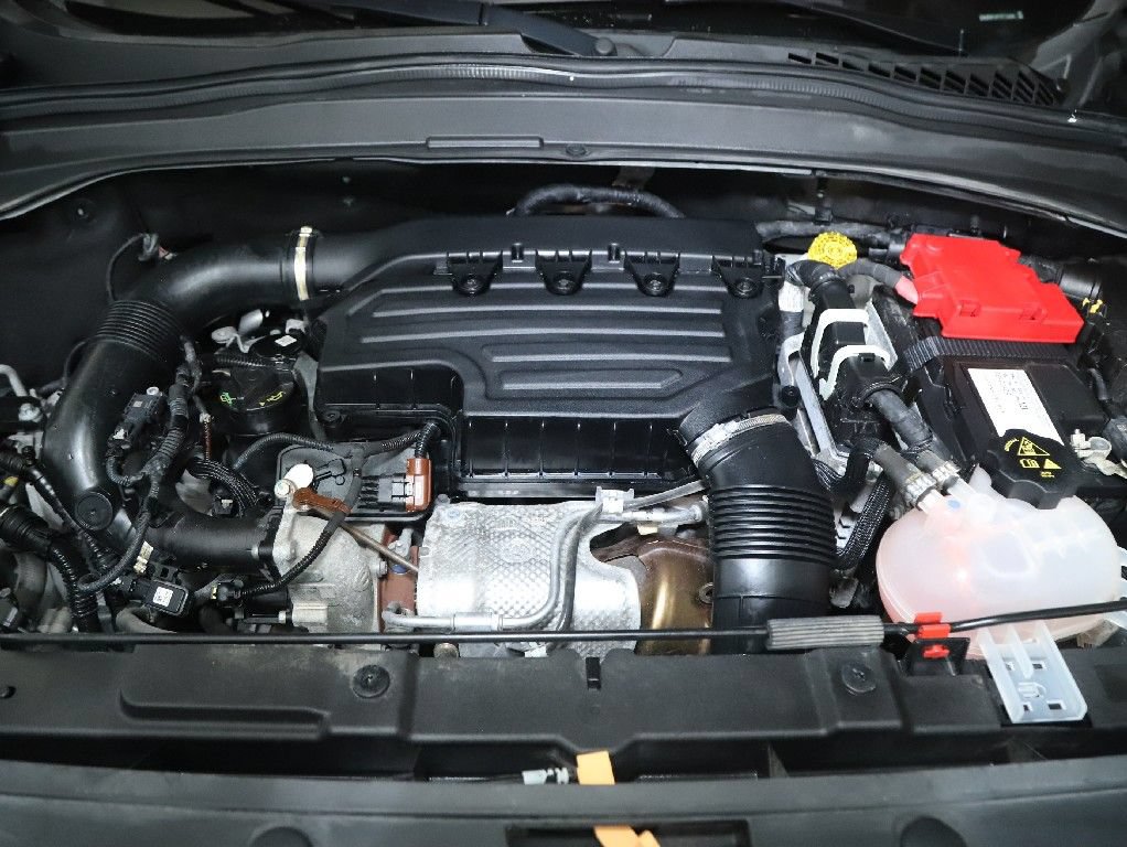 Used 2023 Jeep Renegade Latitude AWD/4WD image 32