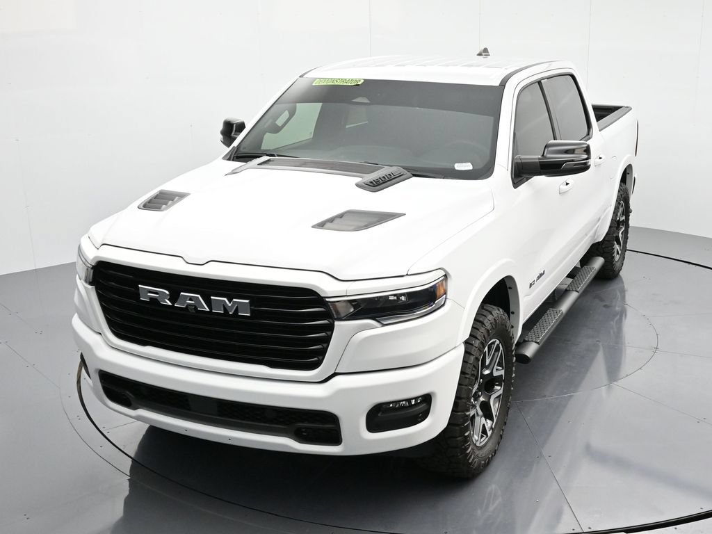 New 2025 RAM 1500 Laramie w/ Sport Appearance Package AWD/4WD image 27