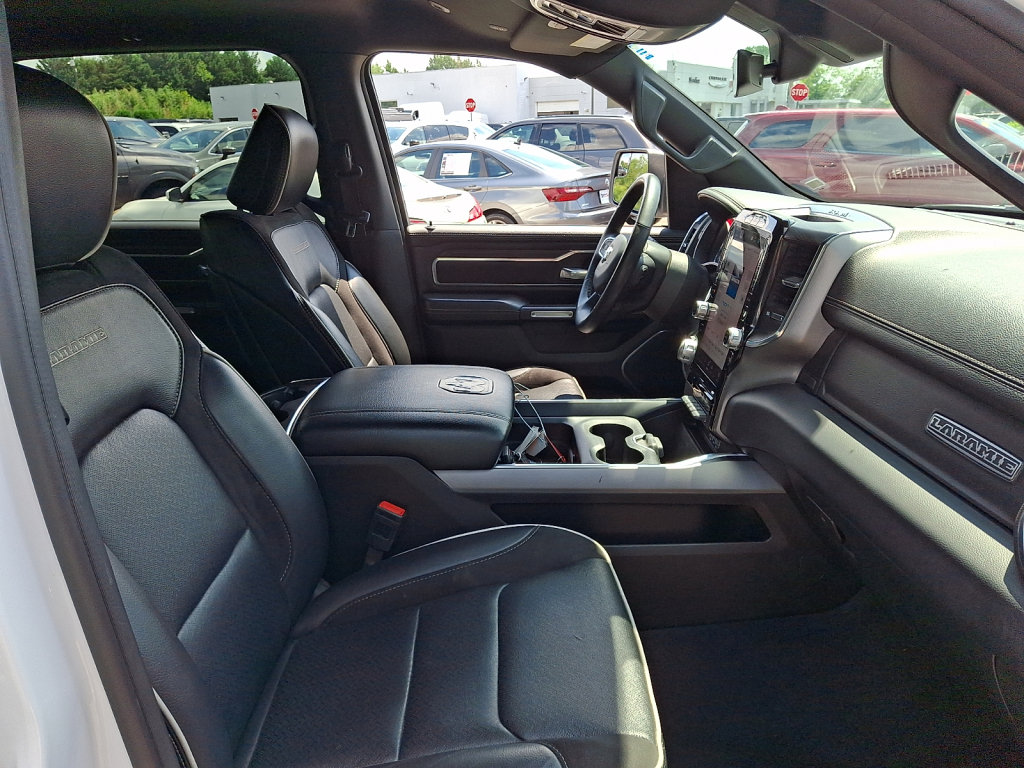 Used 2025 RAM 1500 Laramie AWD/4WD image 12