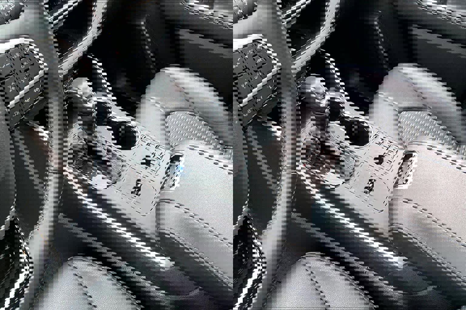 Used 2023 Toyota Highlander XSE image 17