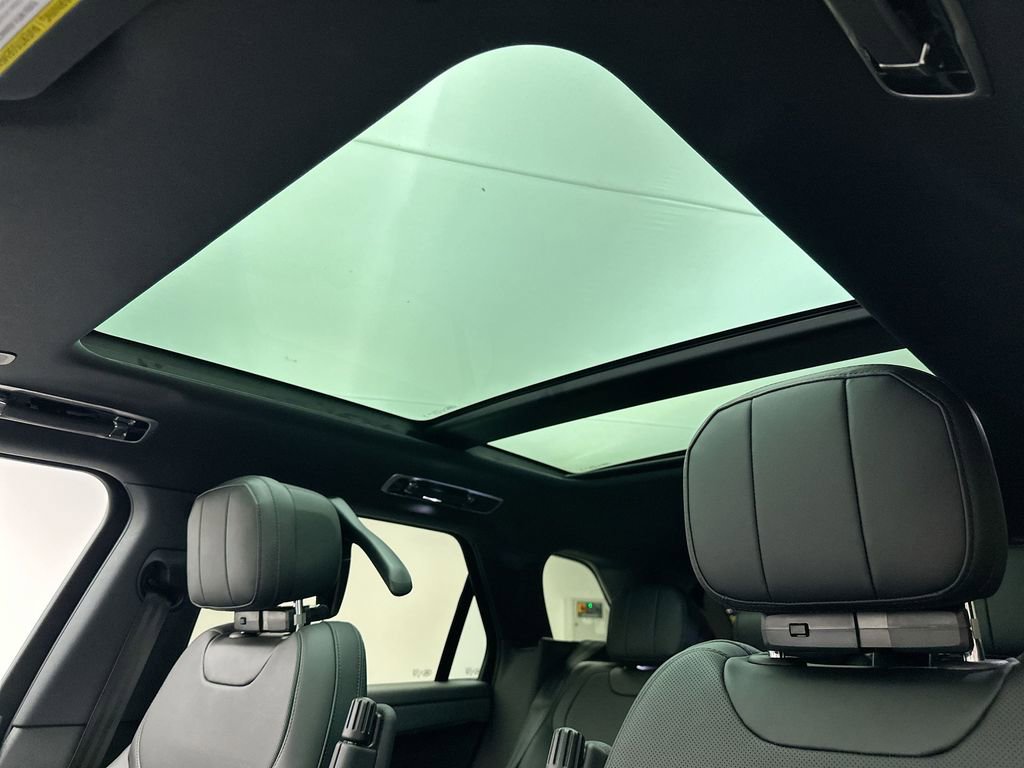 New 2025 Land Rover Range Rover Sport SE image 10
