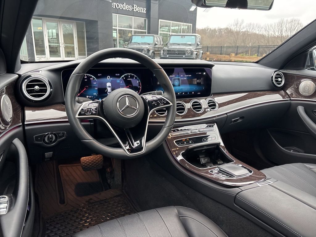 Used 2023 Mercedes-Benz E 450 4MATIC Sedan image 10