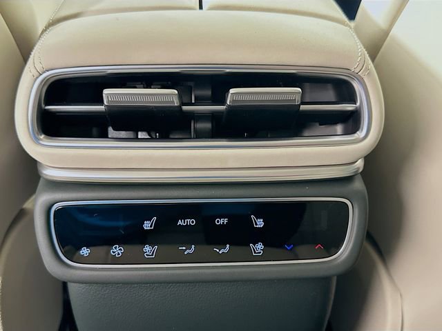 New 2026 Genesis GV80 3.5T Prestige image 18