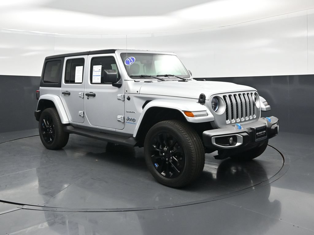Used 2023 Jeep Wrangler Unlimited Sahara w/ Cold Weather Group AWD/4WD image 54