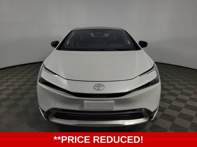 Used 2025 Toyota Prius Plug-In Hybrid w/ Limited Premium Package FWD image 2