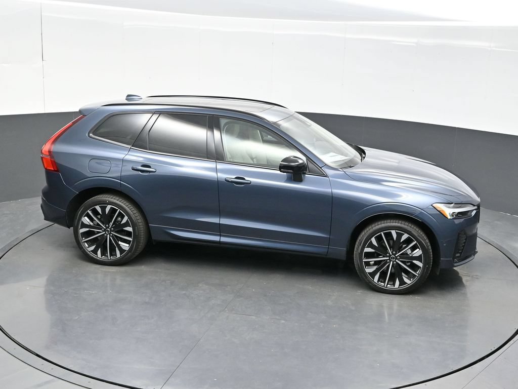 New 2026 Volvo XC60 B5 Ultra w/ Climate Package AWD/4WD image 38