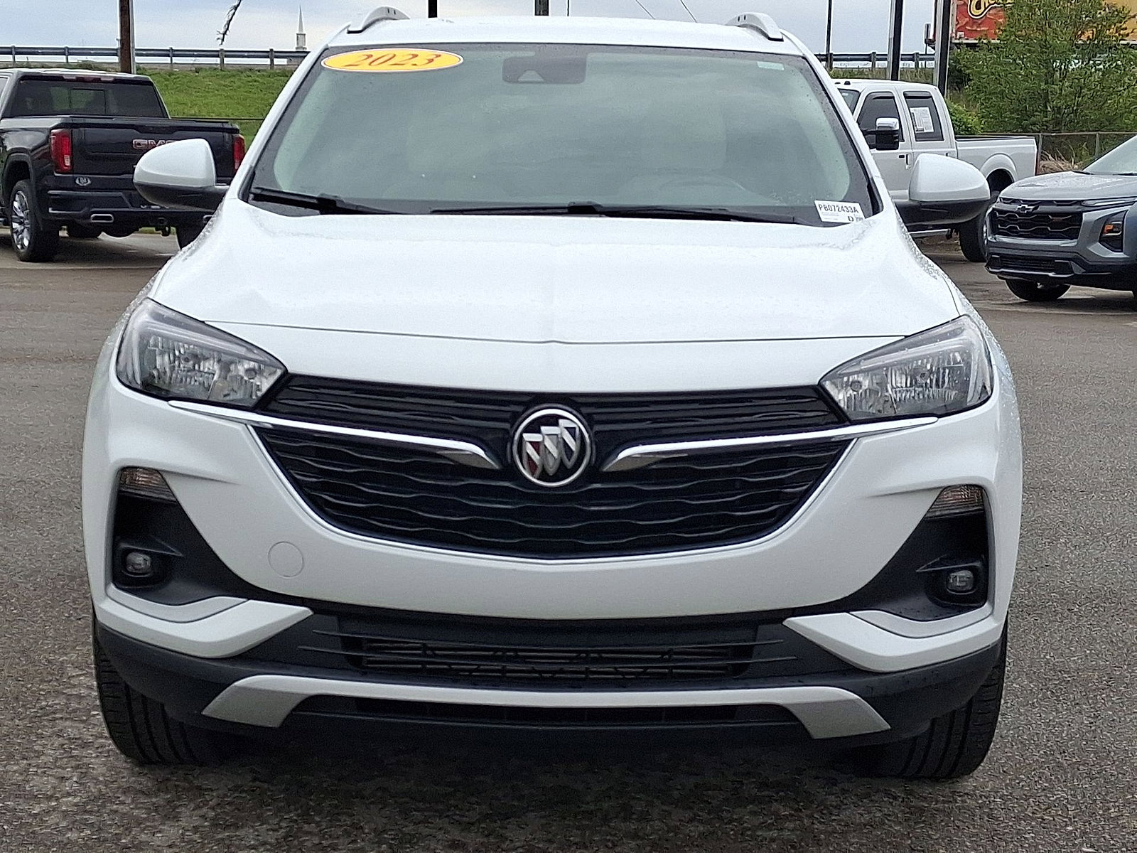 Used 2023 Buick Encore GX Select AWD/4WD image 29