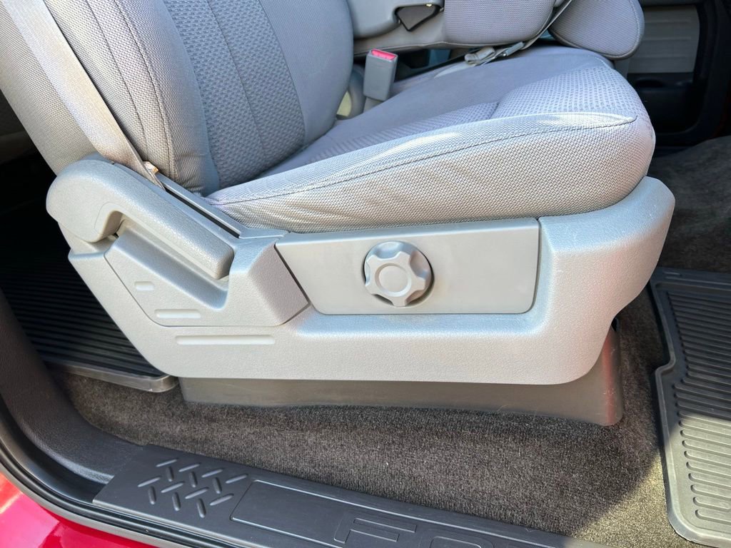 Used 2014 Ford F150 XLT w/ Equipment Group 302A Luxury image 22