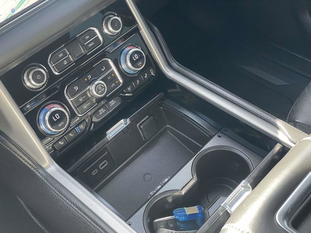 Used 2023 GMC Yukon Denali w/ Max Trailering Package image 17