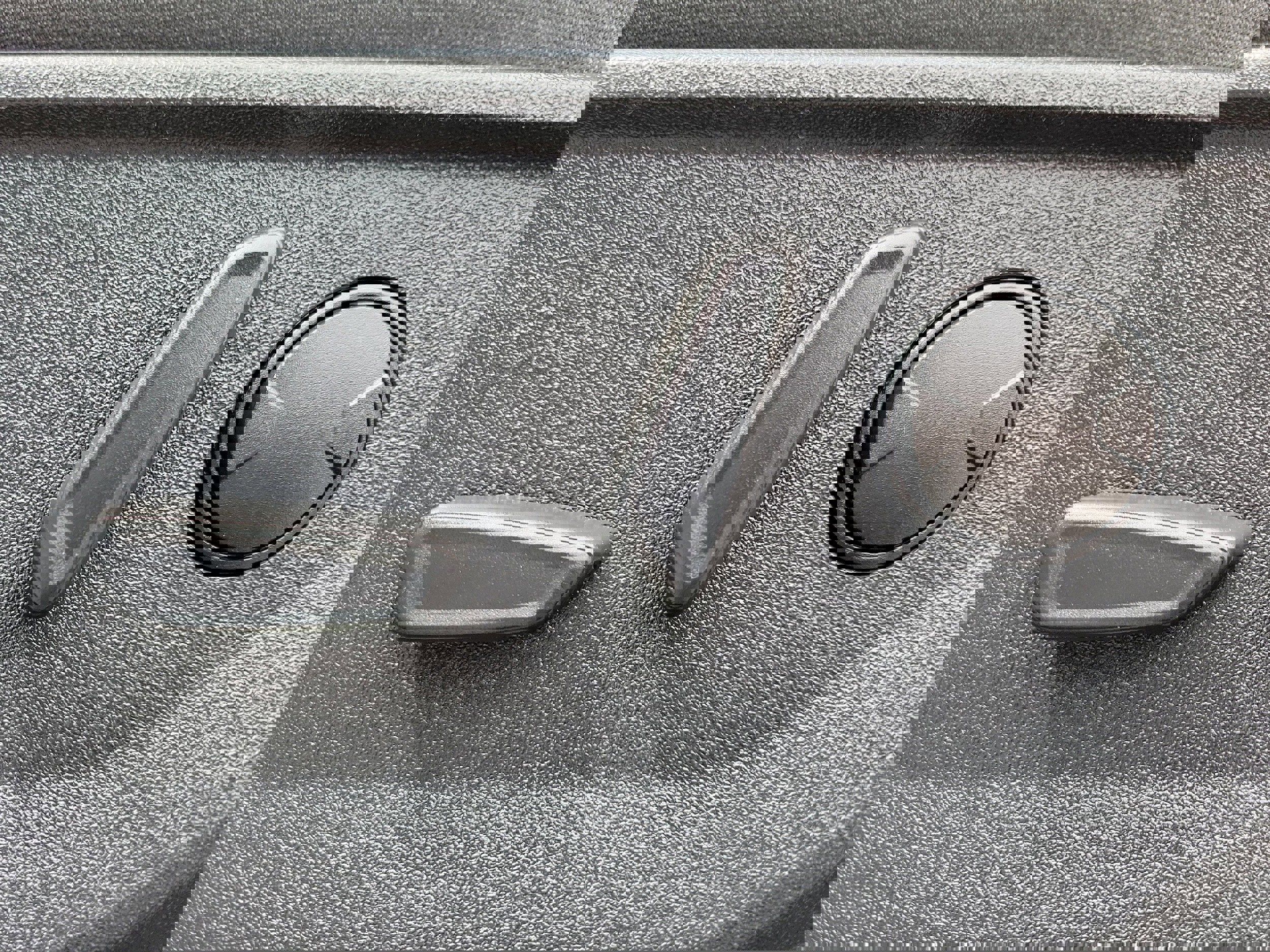 Used 2023 Ford F150 XLT w/ Equipment Group 302A High image 21