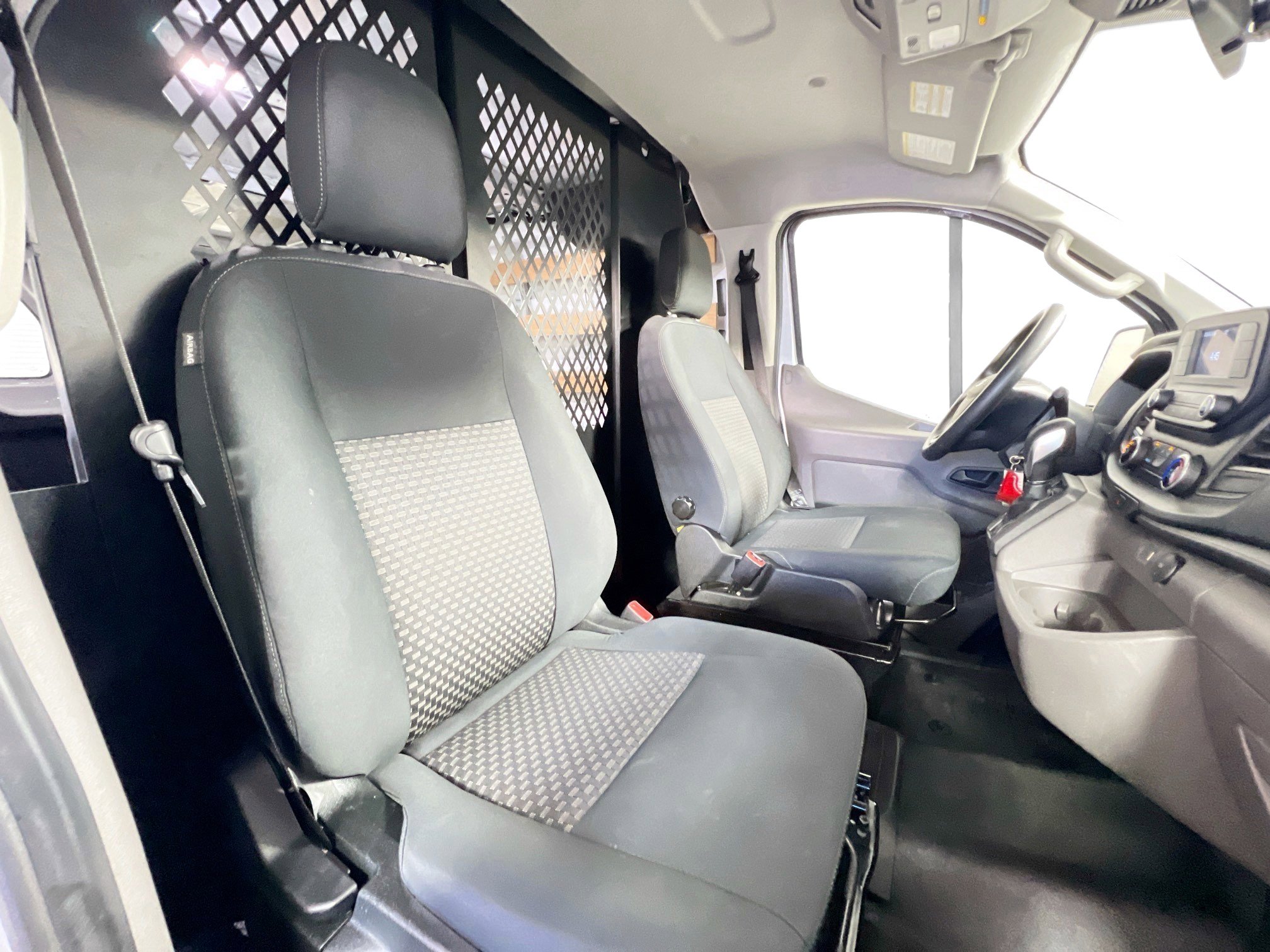 Used 2024 Ford Transit 250 Low Roof w/ Exterior Upgrade Package image 29