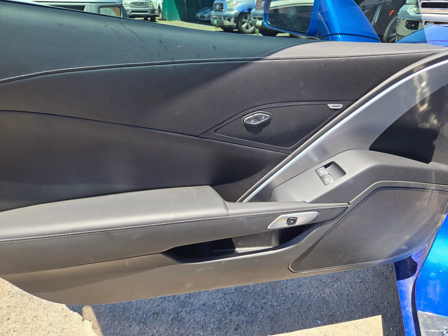 Used 2019 Chevrolet Corvette Stingray Coupe w/ 1LT image 9