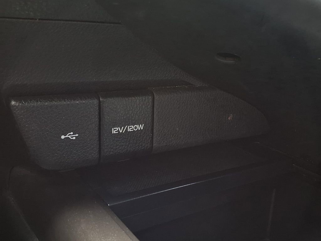 Certified 2023 Toyota Camry SE FWD image 11