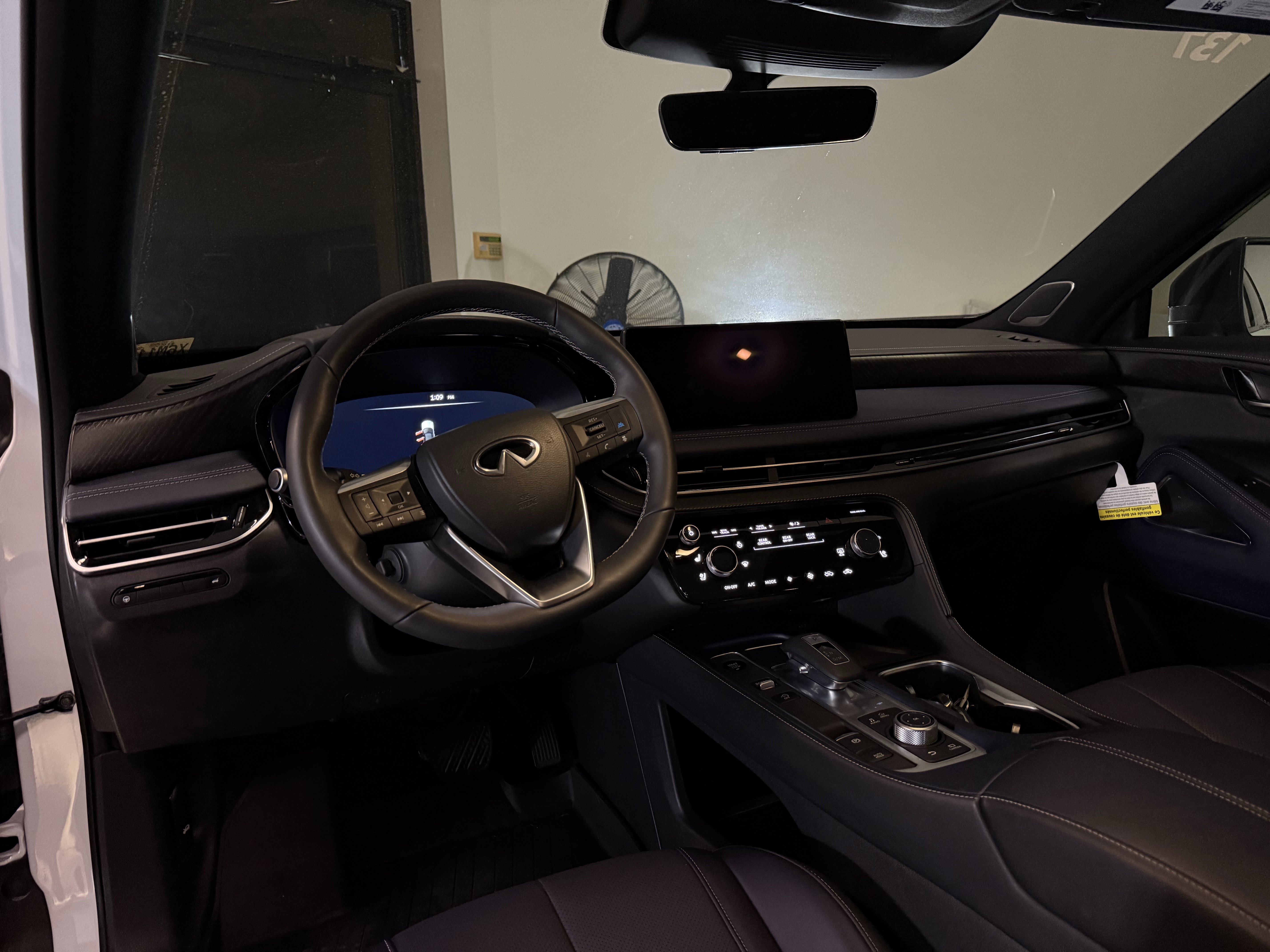 Certified 2026 INFINITI QX60 Sport w/ Dark Cargo Package AWD/4WD image 16