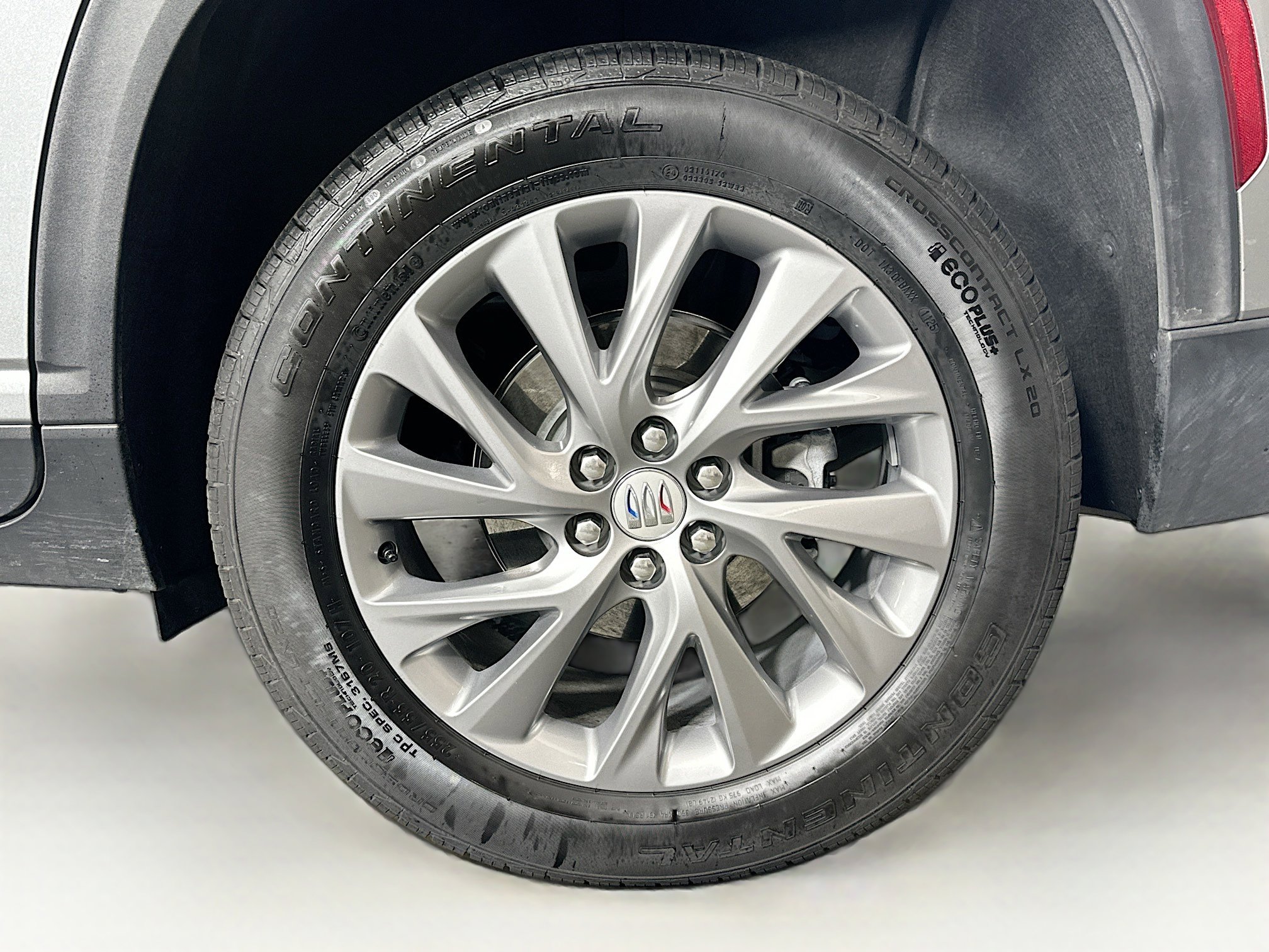 Used 2025 Buick Enclave Preferred image 11