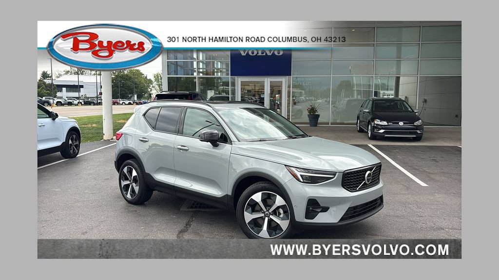 Used 2026 Volvo XC40 B5 Plus