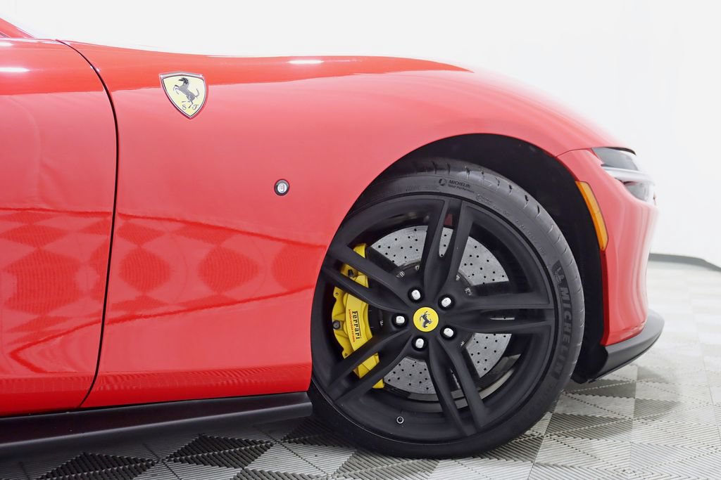 Used 2021 Ferrari Roma RWD image 14
