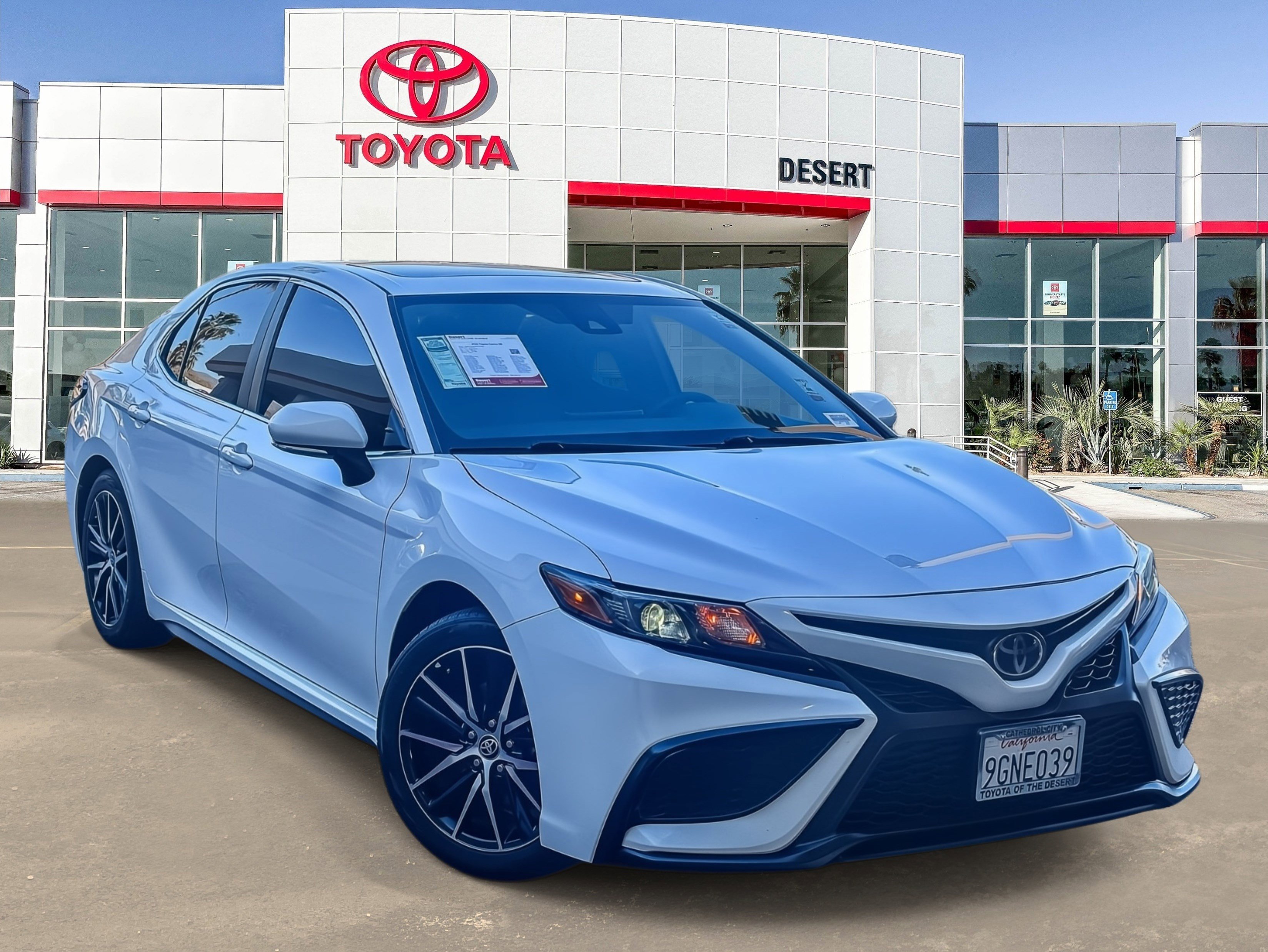 Used 2023 Toyota Camry SE w/ Convenience Package