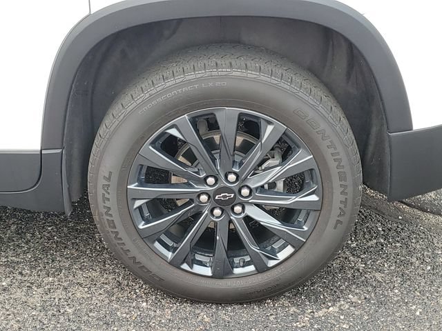 Certified 2023 Chevrolet Traverse RS w/ LPO, Floor Liner Package AWD/4WD image 37
