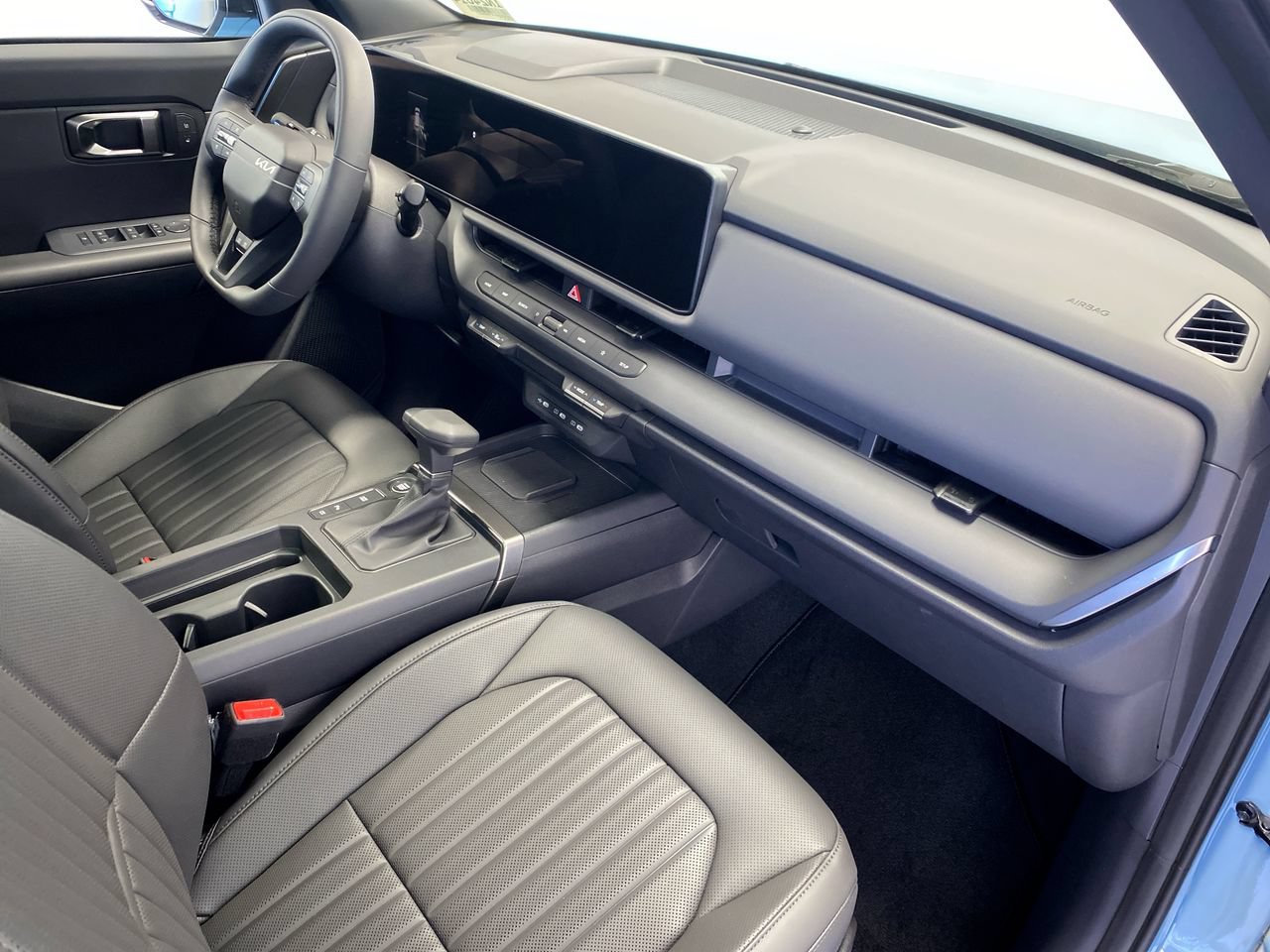 New 2027 Kia Seltos X-Line S w/ X-Line S Premium Package AWD/4WD image 30