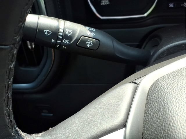 Used 2022 Chevrolet Silverado 1500 LT AWD/4WD image 29