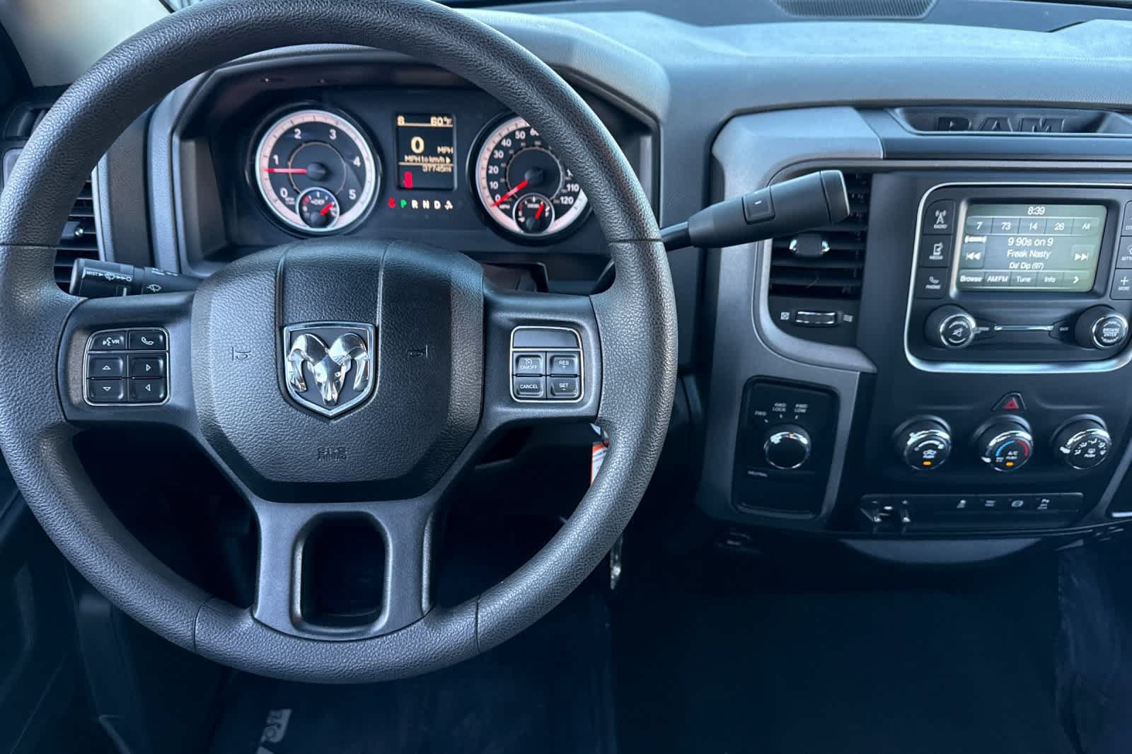Used 2018 RAM 2500 Tradesman w/ Chrome Appearance Group AWD/4WD image 5