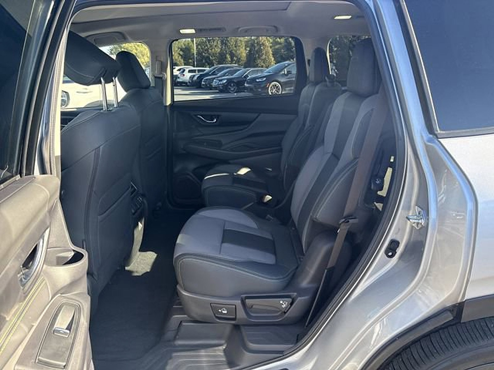 Used 2024 Subaru Ascent Onyx Edition image 15