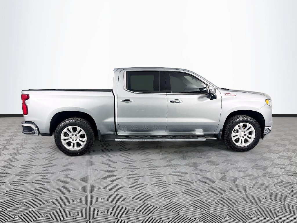 Used 2024 Chevrolet Silverado 1500 LTZ AWD/4WD image 8