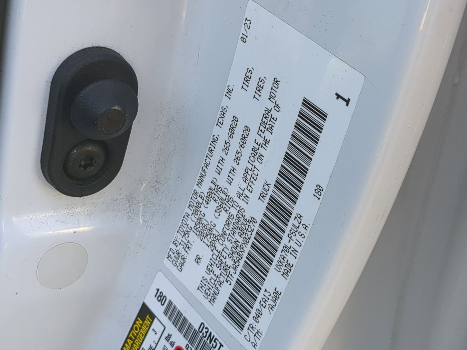 Used 2023 Toyota Tundra Limited image 33