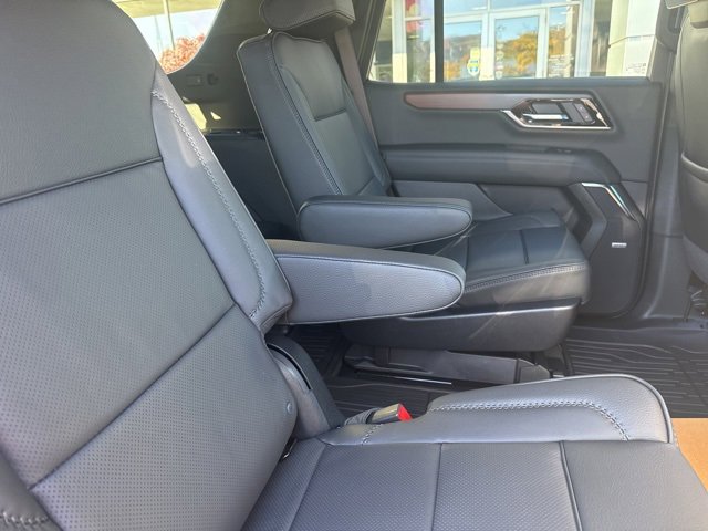 New 2026 GMC Yukon Denali w/ Denali Reserve Package image 38