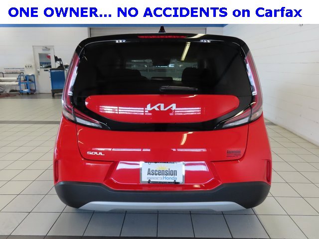 Used 2024 Kia Soul LX w/ Option Group 015 image 12