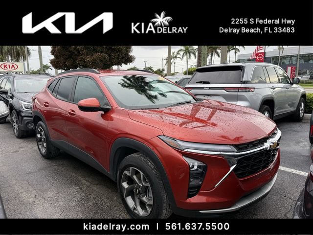 Used 2024 Chevrolet Trax LT