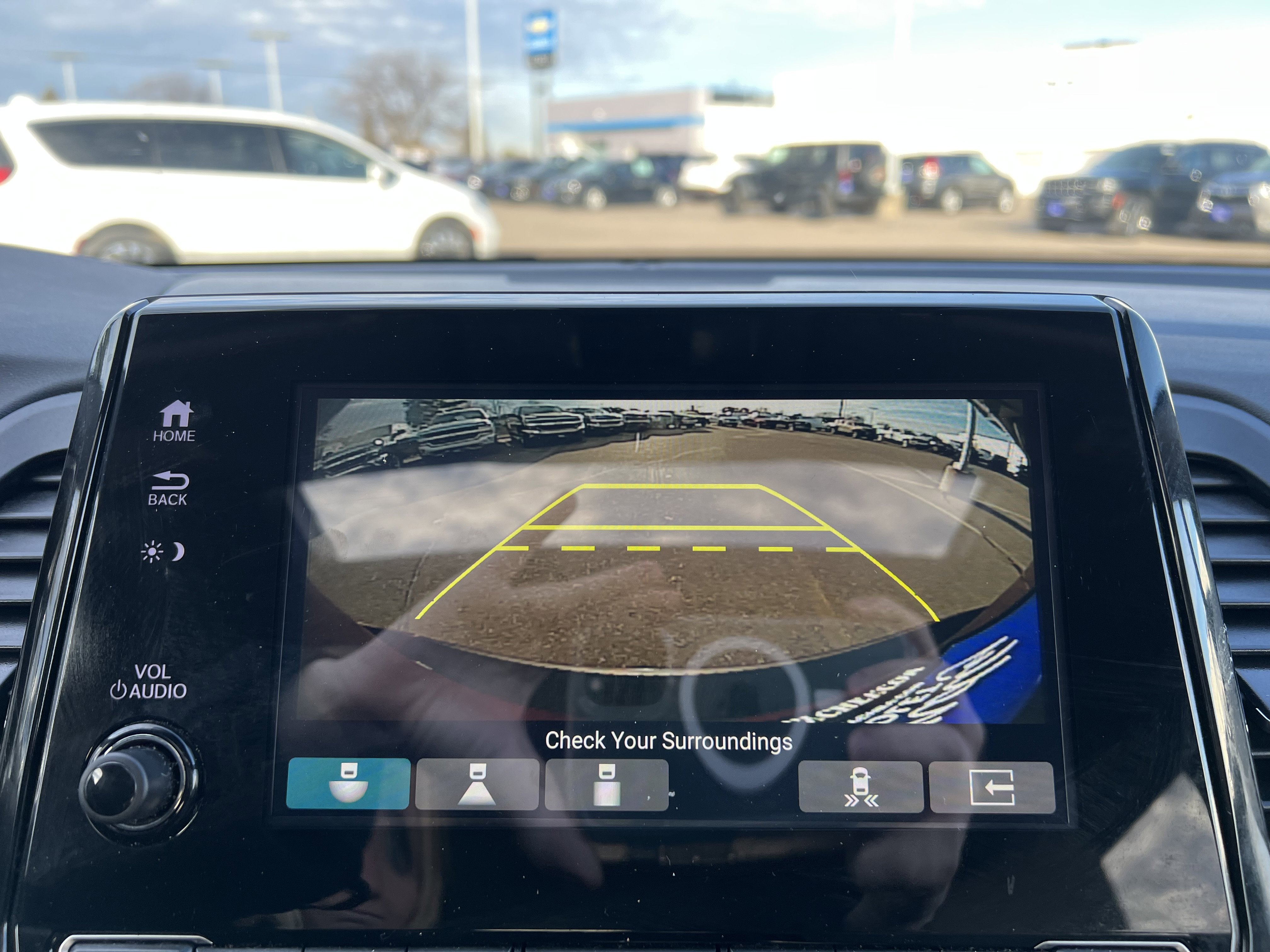 Used 2018 Honda Odyssey Elite image 32