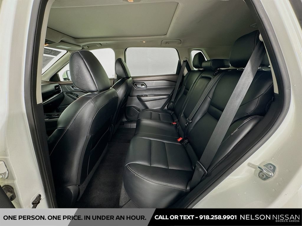 Certified 2022 Nissan Rogue SL AWD/4WD image 24