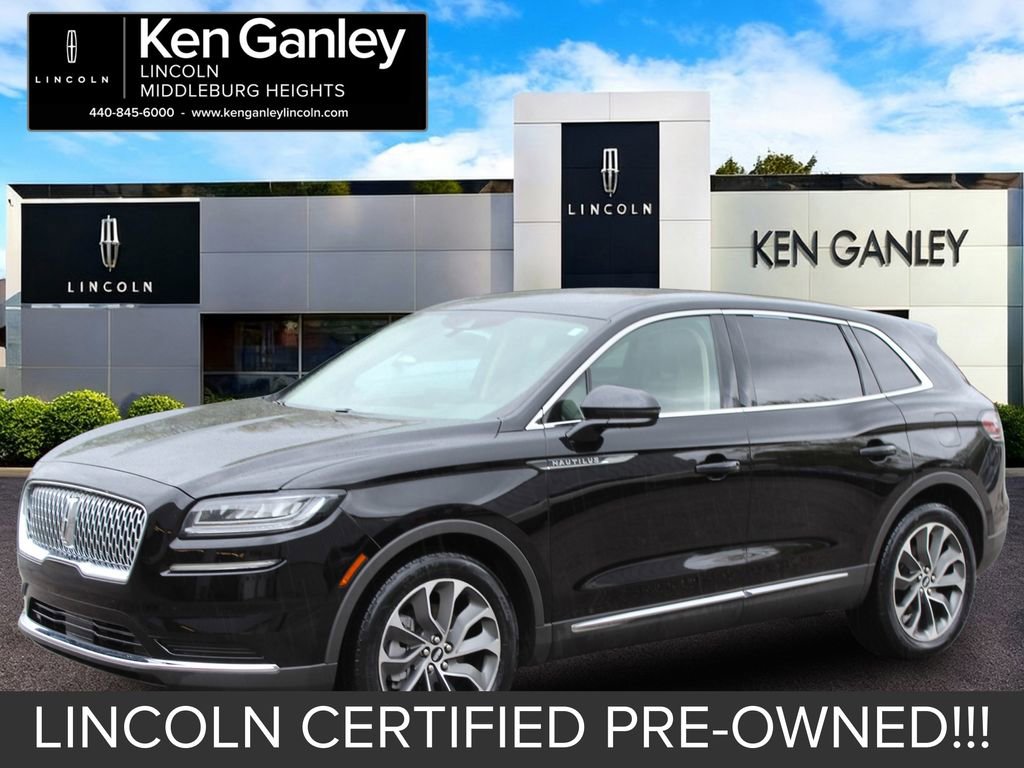 Used 2023 Lincoln Nautilus Reserve FWD image 3