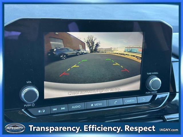 Certified 2024 Nissan Pathfinder SV image 23
