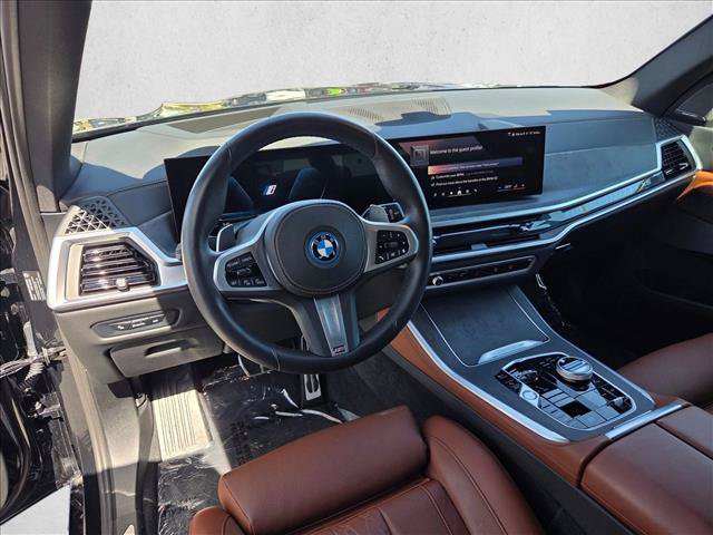 Certified 2025 BMW X5 xDrive50e w/ Executive Package AWD/4WD image 13