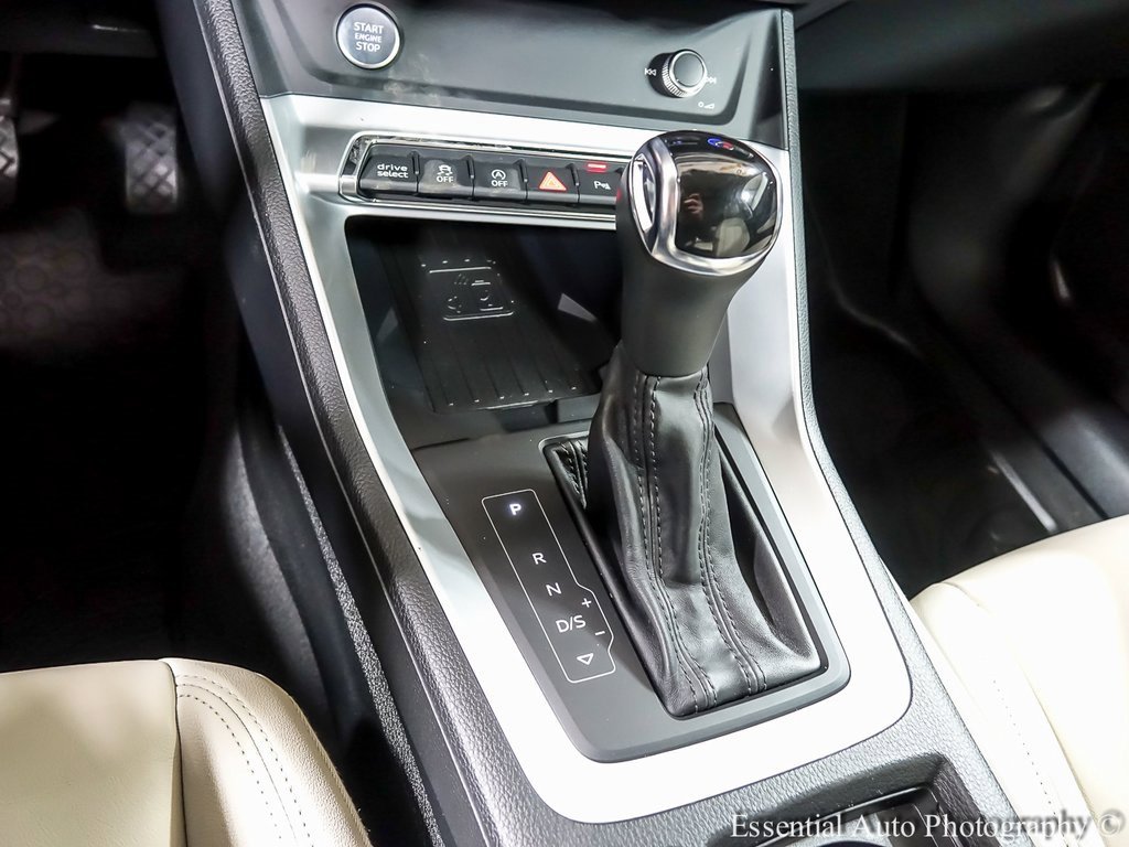 Used 2020 Audi Q3 2.0T Premium Plus w/ Premium Plus Package image 19