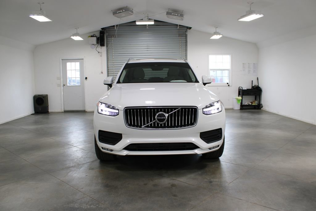 Used 2020 Volvo XC90 T6 Momentum AWD/4WD image 3