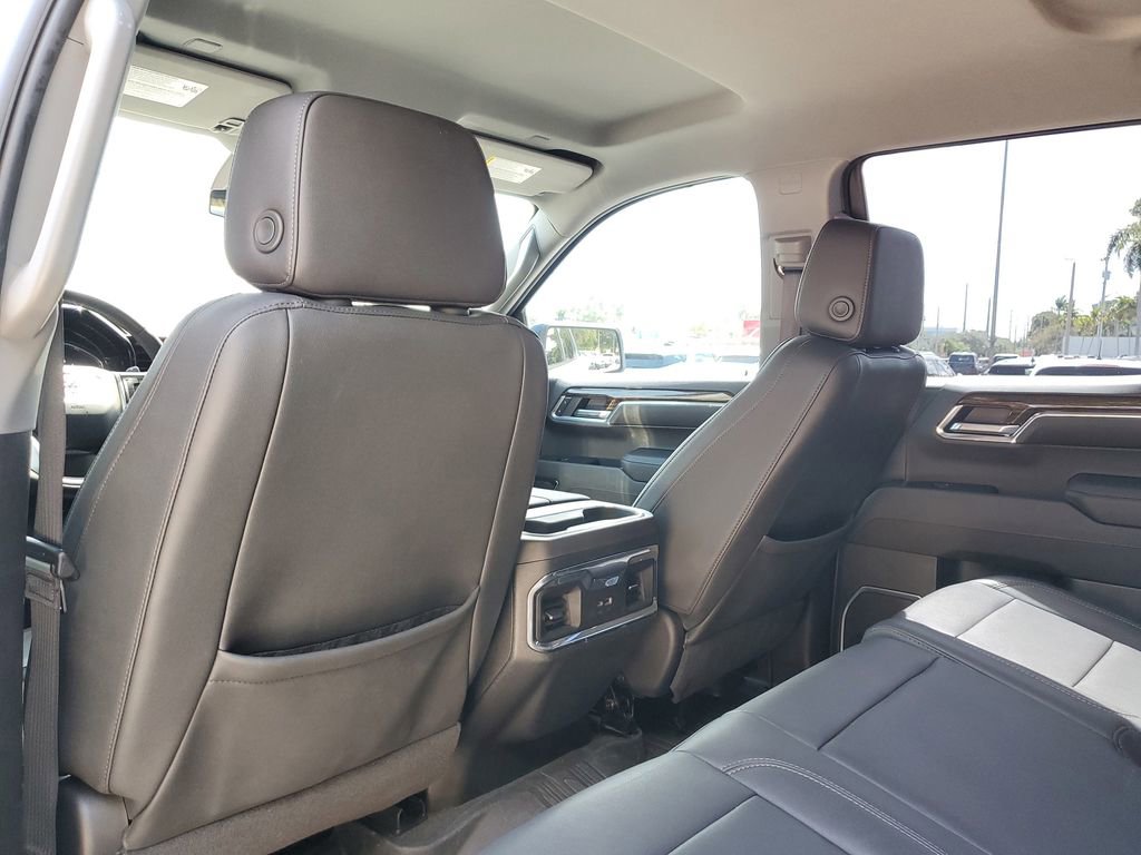 Used 2024 GMC Sierra 1500 Elevation w/ Elevation Premium Package image 15