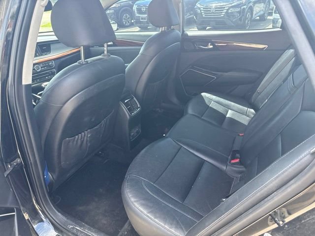 Used 2017 Kia Cadenza Premium w/ Luxury Package FWD image 23
