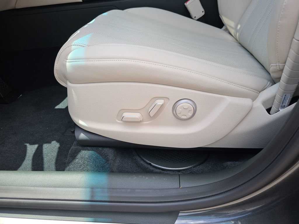 New 2026 Genesis GV80 2.5T Select AWD/4WD image 12