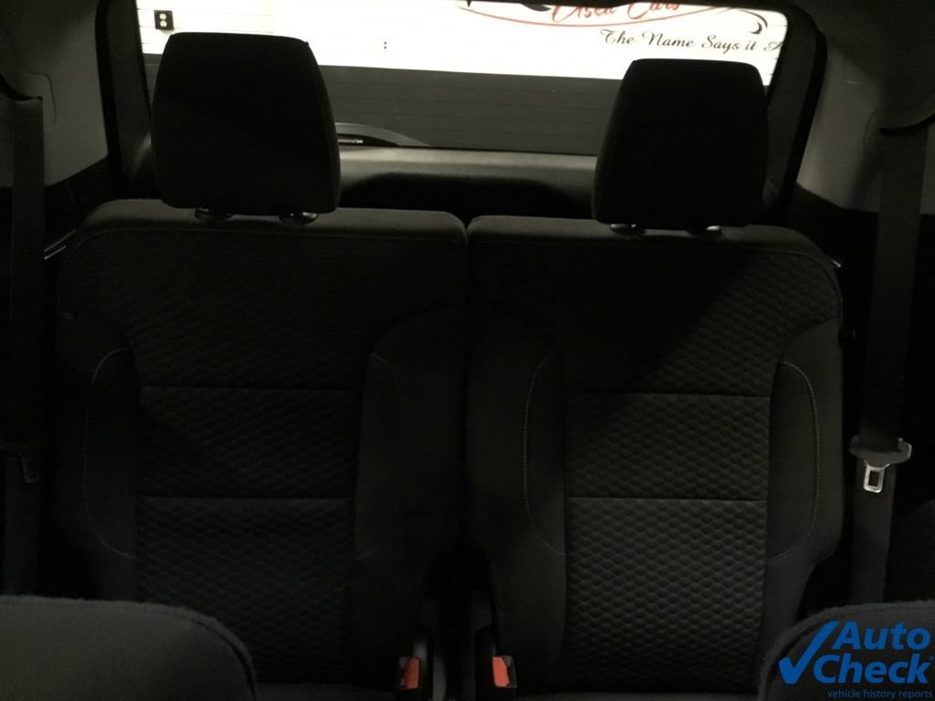 Used 2018 GMC Acadia SLE w/ LPO, Floor Liner Package AWD/4WD image 29
