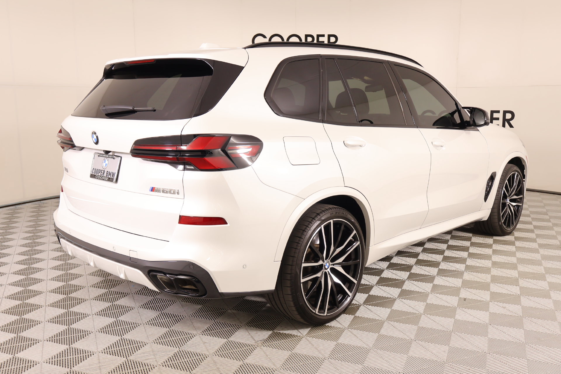 Used 2025 BMW X5 M60i w/ Climate Comfort Package AWD/4WD image 22