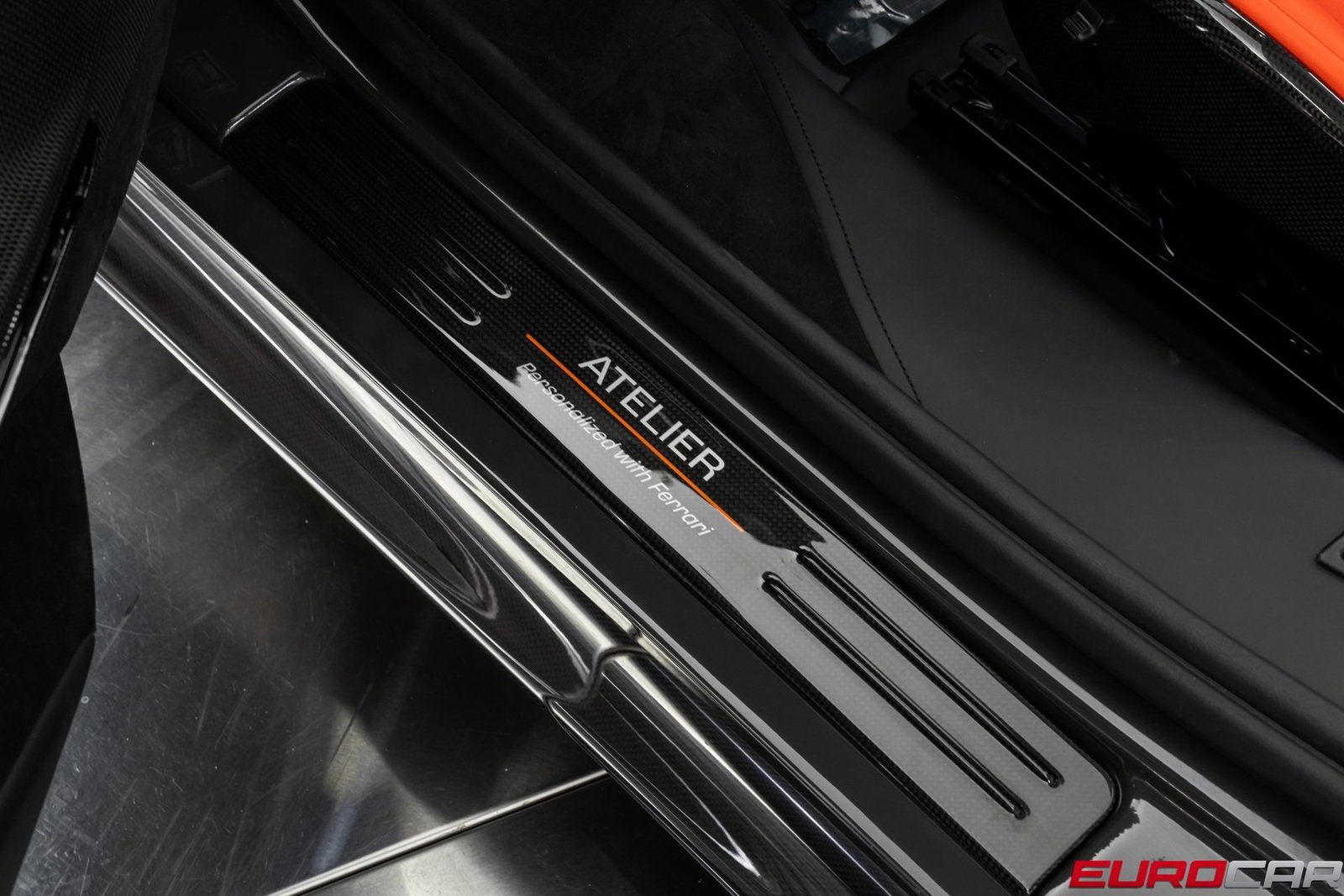 Used 2024 Ferrari SF90 Spider image 55